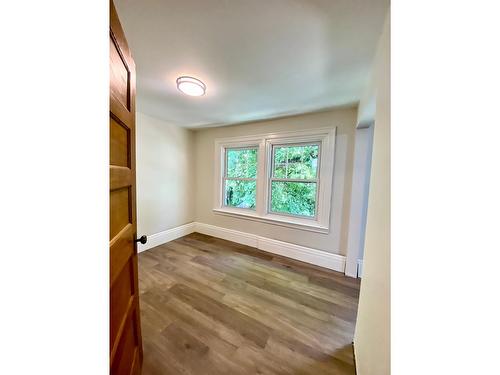 2023 Thompson Avenue, Rossland, BC - Indoor Photo Showing Other Room