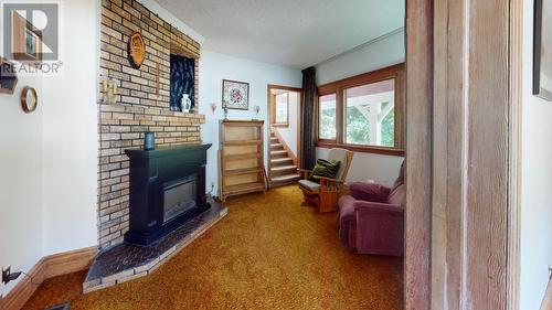 2023 Thompson Avenue, Rossland, BC - Indoor With Fireplace