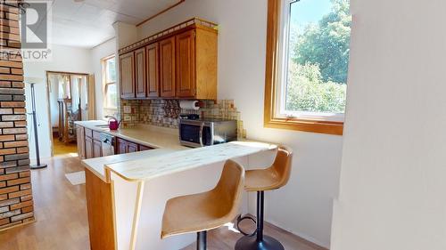 2023 Thompson Avenue, Rossland, BC - Indoor Photo Showing Kitchen