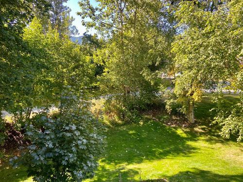 2023 Thompson Avenue, Rossland, BC - Outdoor