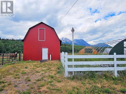 2805 Dohler Road, Smithers, BC - Outdoor