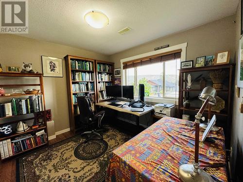 211 Foster Way, Williams Lake, BC - Indoor Photo Showing Other Room