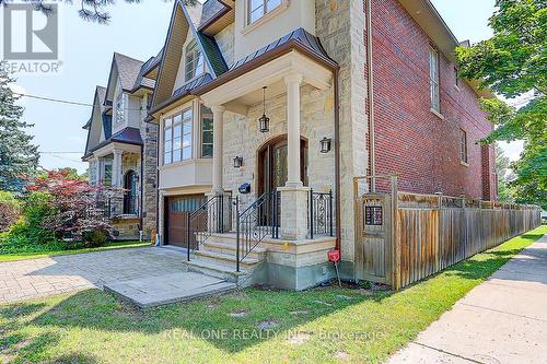 297 Churchill Avenue, Toronto, ON - Outdoor