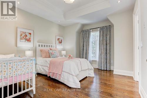 297 Churchill Avenue, Toronto (Willowdale West), ON - Indoor Photo Showing Bedroom