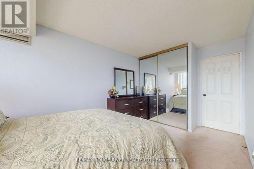 901 - 131 Torresdale Avenue, Toronto (Westminster-Branson), ON - Indoor Photo Showing Bedroom