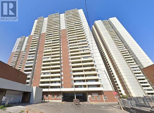 2514 - 5 Massey Square, Toronto (Crescent Town), ON - Outdoor With Balcony With Facade