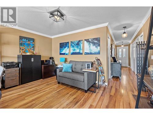 4630A Ponderosa Drive Unit# 102, Peachland, BC - Indoor