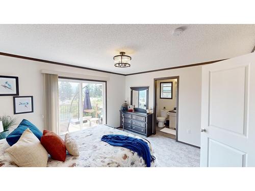 513 Pagurut Avenue W, Cranbrook, BC - Indoor Photo Showing Bedroom