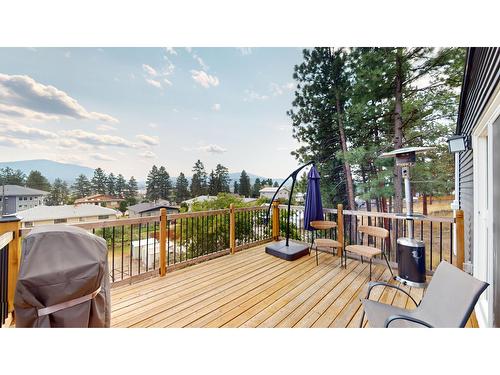 513 Pagurut Avenue W, Cranbrook, BC - Outdoor With Deck Patio Veranda With Exterior