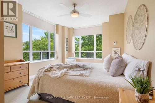 205 - 35 Boardwalk Drive, Toronto (The Beaches), ON - Indoor Photo Showing Bedroom