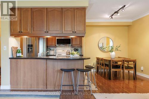 205 - 35 Boardwalk Drive, Toronto (The Beaches), ON - Indoor Photo Showing Kitchen