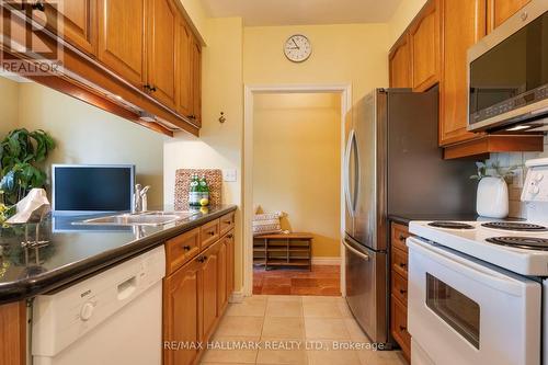 205 - 35 Boardwalk Drive, Toronto (The Beaches), ON - Indoor Photo Showing Kitchen With Double Sink