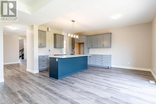 527 Bonaventure Court, Sudbury Remote Area, ON - Indoor Photo Showing Kitchen