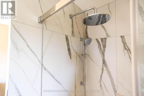 527 Bonaventure Court, Sudbury Remote Area, ON - Indoor Photo Showing Bathroom