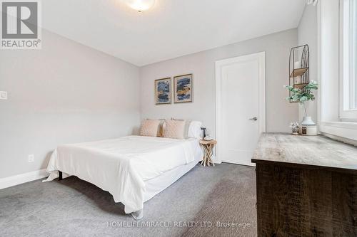 32 Kaiser Lane, Middlesex Centre (Komoka), ON - Indoor Photo Showing Bedroom