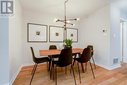 20B Leaside Park Drive, Toronto (Thorncliffe Park), ON - Indoor Photo Showing Dining Room