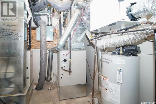 1352 Angus Street, Regina, SK - Indoor Photo Showing Basement