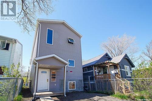 1352 Angus Street, Regina, SK - Outdoor