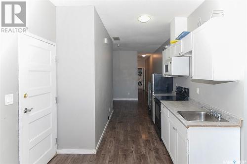 1352 Angus Street, Regina, SK - Indoor Photo Showing Kitchen