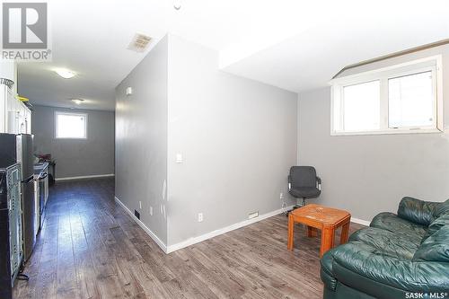 1352 Angus Street, Regina, SK - Indoor