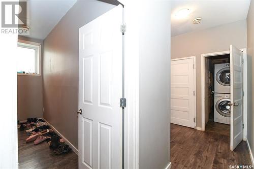 1352 Angus Street, Regina, SK - Indoor