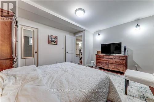 19 Yorkview Drive, Toronto (Stonegate-Queensway), ON - Indoor Photo Showing Bedroom