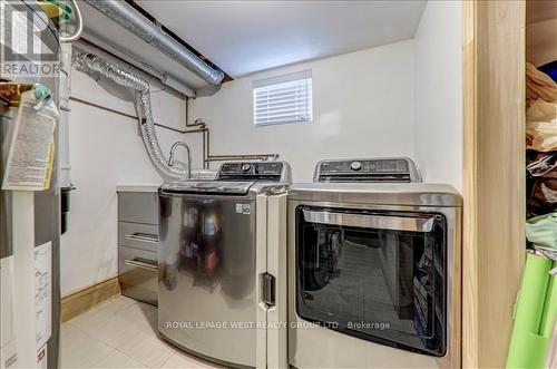 19 Yorkview Drive, Toronto (Stonegate-Queensway), ON - Indoor Photo Showing Laundry Room