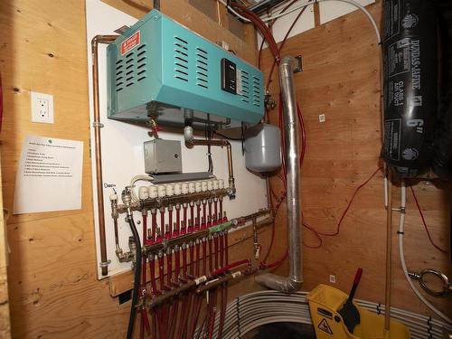 8076 Mapleward Road, Thunder Bay, ON - Indoor Photo Showing Basement