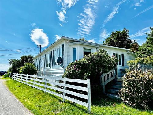 10-14 Northern Point Road, Winterton, NL 