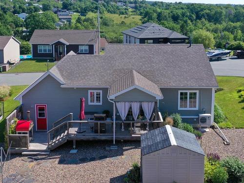 22 Hebb Street, Lunenburg, NS 