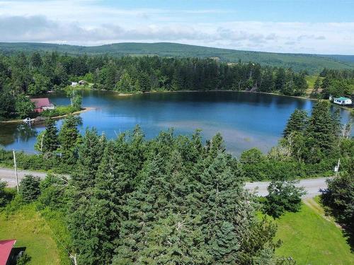 19 Farmington Road, Poison Lake, NS 