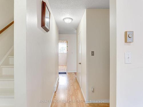 17-15 Tracey Park Dr, Belleville, ON - Indoor Photo Showing Other Room