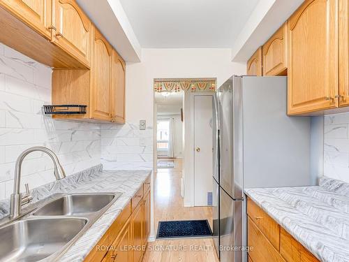 17-15 Tracey Park Dr, Belleville, ON - Indoor Photo Showing Kitchen With Double Sink