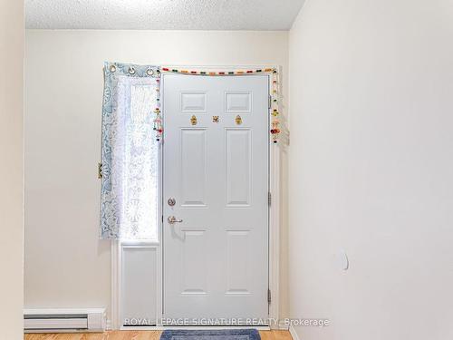 17-15 Tracey Park Dr, Belleville, ON - Indoor Photo Showing Other Room