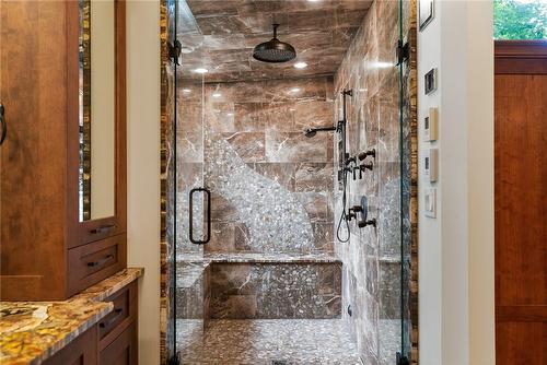 1194 Stirling Drive, Oakville, ON - Indoor Photo Showing Bathroom