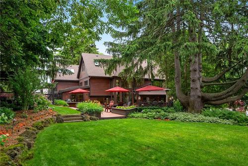 1194 Stirling Drive, Oakville, ON - Outdoor