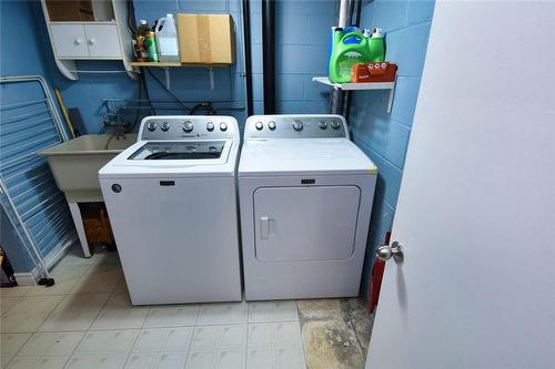 153 Limeridge Road W|Unit #8, Hamilton, ON - Indoor Photo Showing Laundry Room