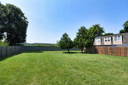 153 Limeridge Road W|Unit #8, Hamilton, ON - Outdoor With Backyard