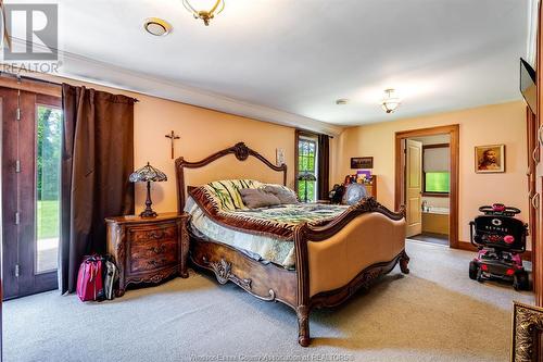 395 Kensington Boulevard, Tecumseh, ON - Indoor Photo Showing Bedroom