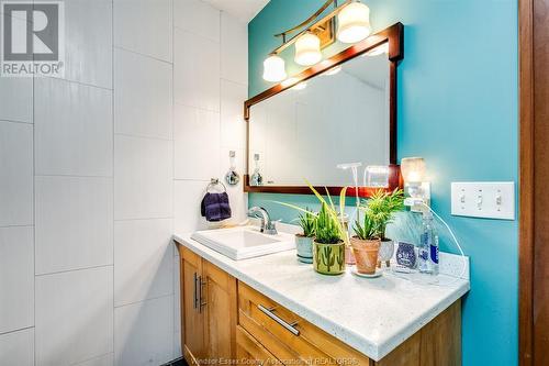 395 Kensington Boulevard, Tecumseh, ON - Indoor Photo Showing Bathroom