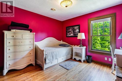 395 Kensington Boulevard, Tecumseh, ON - Indoor Photo Showing Bedroom