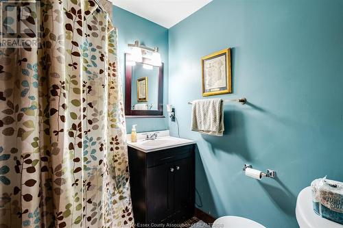 395 Kensington Boulevard, Tecumseh, ON - Indoor Photo Showing Bathroom