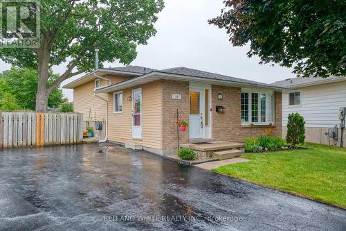 19 Sekura Place, Cambridge, ON - Outdoor