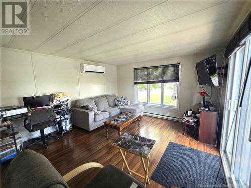 28 Parc P'Tiso Street, Edmundston, NB - Indoor Photo Showing Other Room