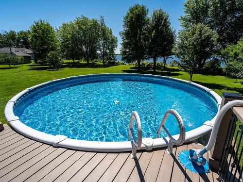 Piscine - 2078 Ch. De Rive-De-La-Prairie, Stratford, QC - Outdoor With Above Ground Pool With Backyard