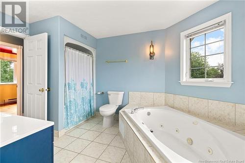 30 Foxwood Drive, Moncton, NB - Indoor Photo Showing Bathroom