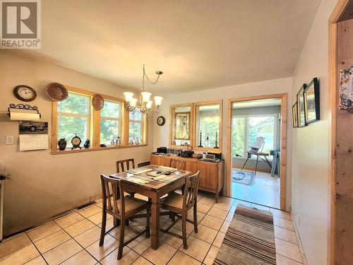 6513 Monette Road, 100 Mile House, BC - Indoor Photo Showing Dining Room