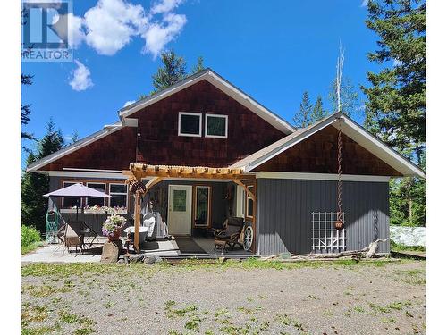 6513 Monette Road, 100 Mile House, BC - Outdoor