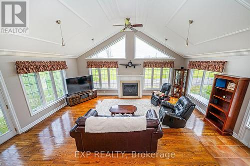 24518 Mccowan Road, Georgina, ON - Indoor Photo Showing Living Room With Fireplace