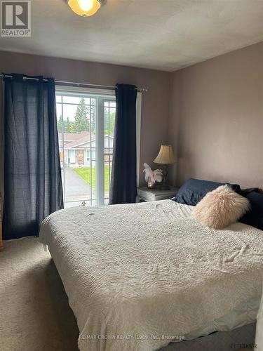 136 Eric Cres, Timmins, ON - Indoor Photo Showing Bedroom